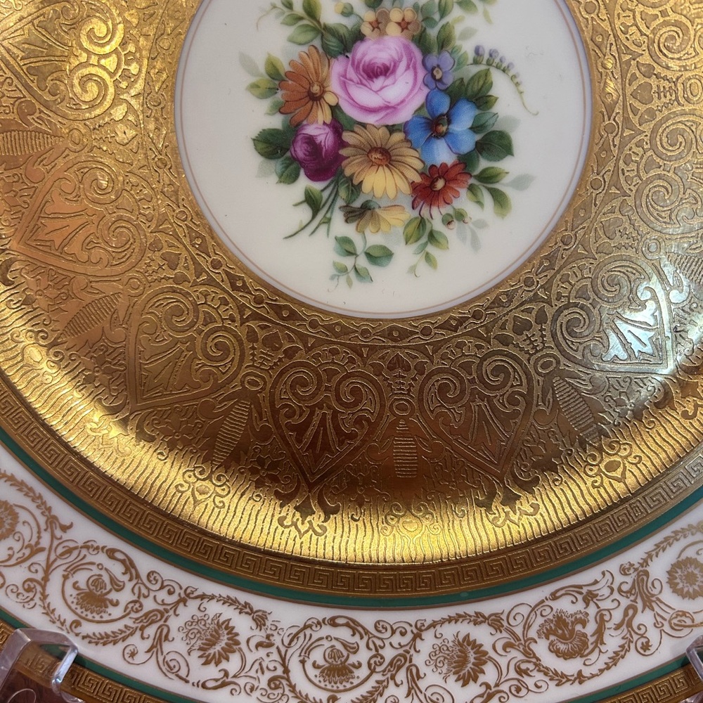 H & C Selb Bavaria Gold and White Floral Cabinet Plate - Picture 3 of 8